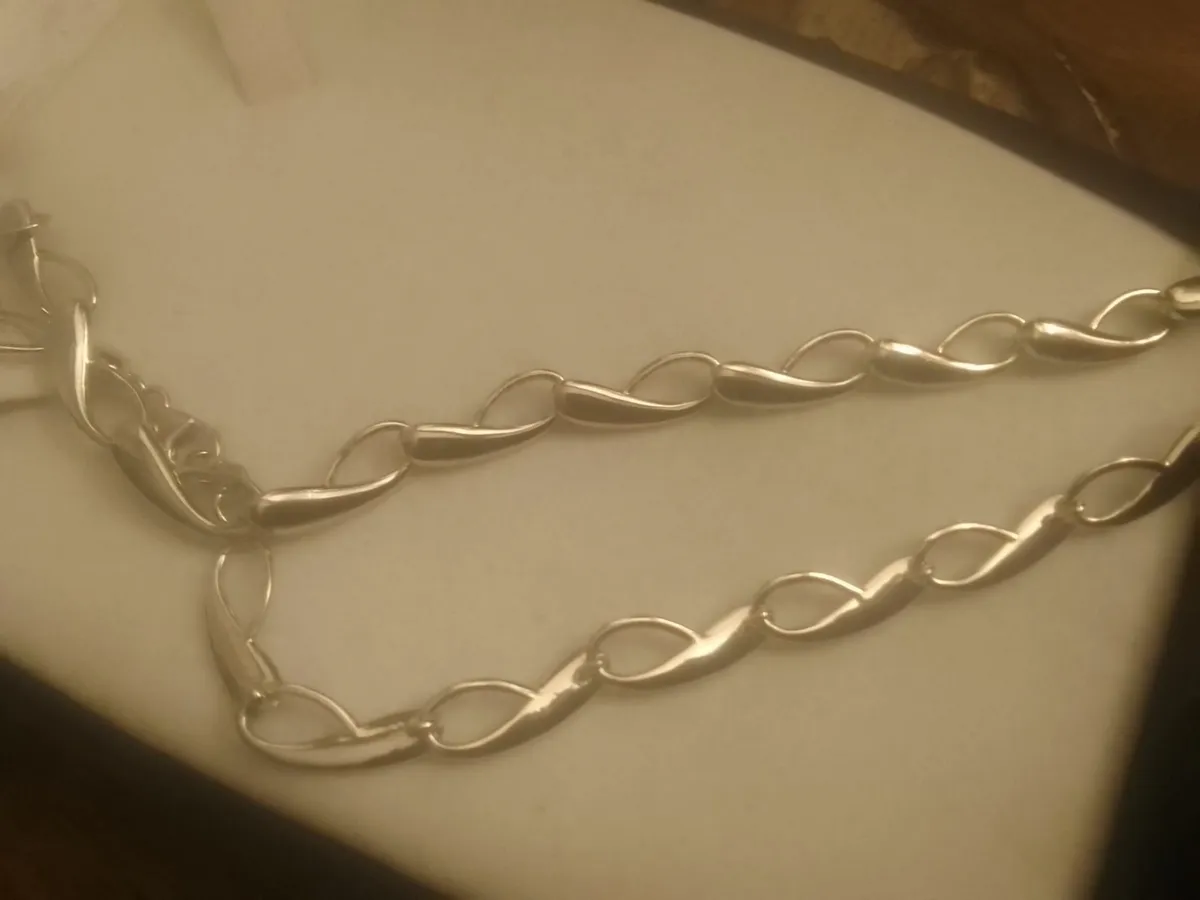 STG SILVER INFINITY LINK CHAIN NECKLACE 18"NEW - Image 4