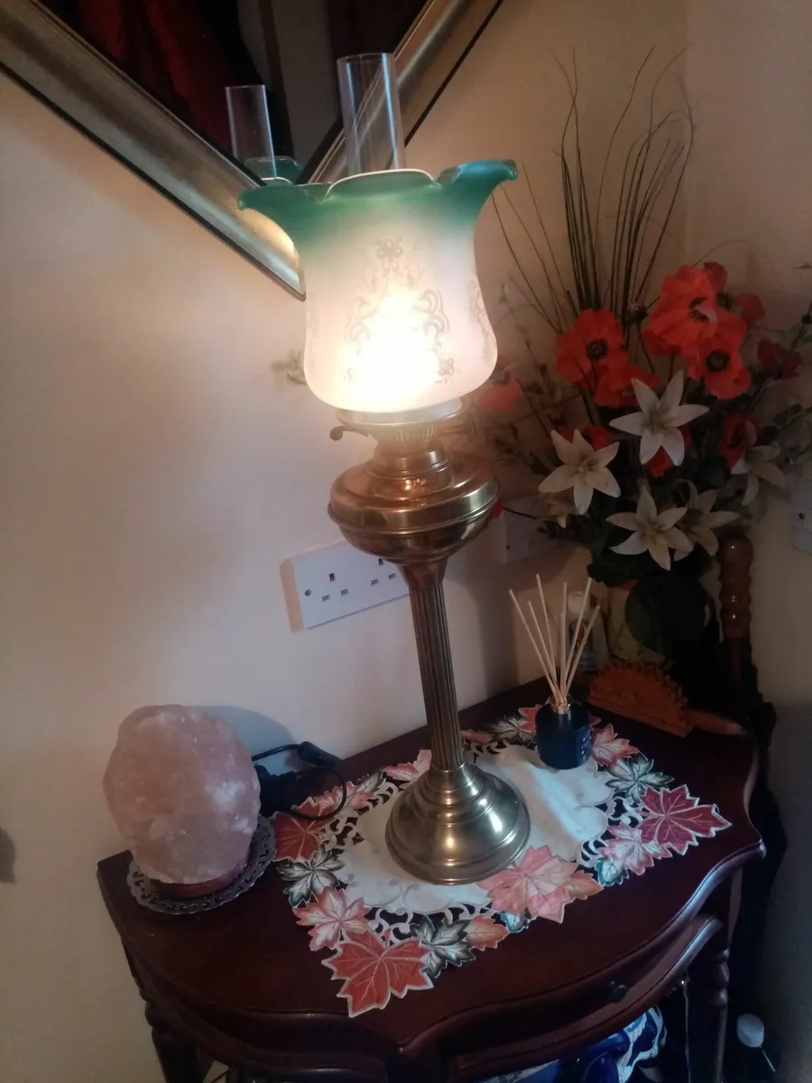 Victorian Oil Lamp - Image 1