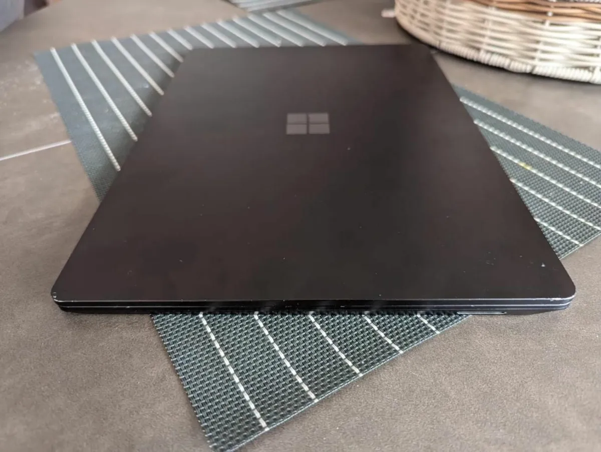 Microsoft Surface Laptop 3 13" 1868 i7 16GB 256GB - Image 4