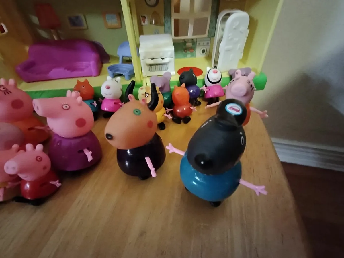 Peppa Pig character house - Image 3