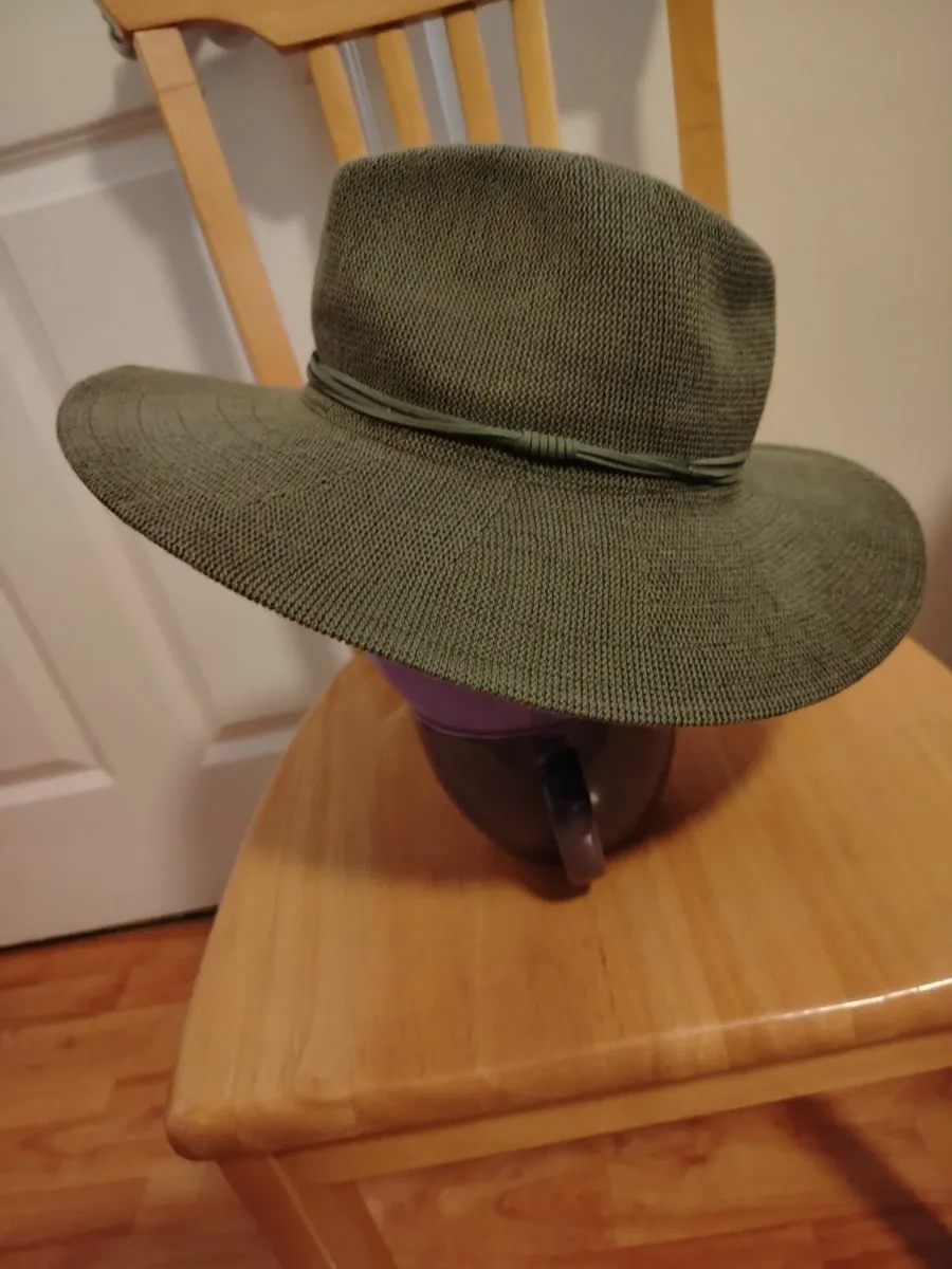 New Women's green khaki hat Wyeth Anthropologie - Image 4