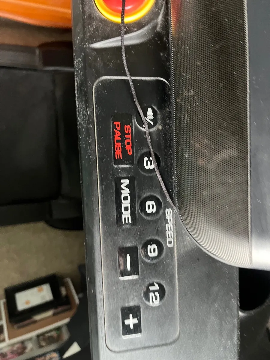 Tread mill - Image 4