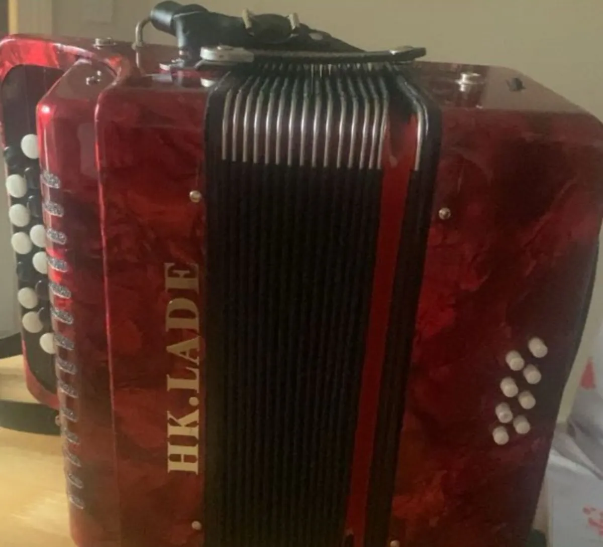 1 piano Scarlatti & 1 HK LADE triple row Button - Image 2