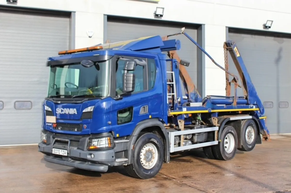 2020 SCANIA P450 XT 6X2 SKIP LOADER DRAW-BAR SP-EC - Image 2