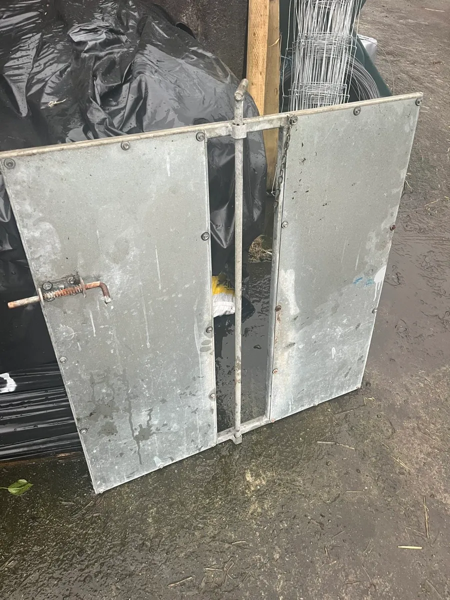 Lamb adoption gates - Image 2