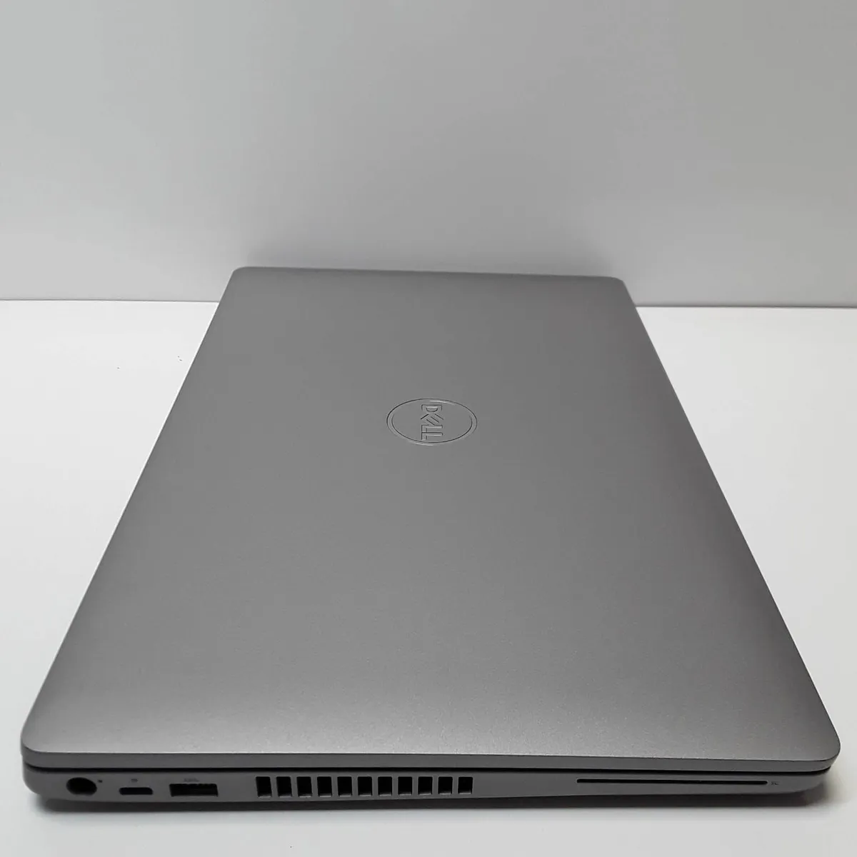 Dell Latitude 5510 | Intel Core i7-10610U | 16GB - Image 4