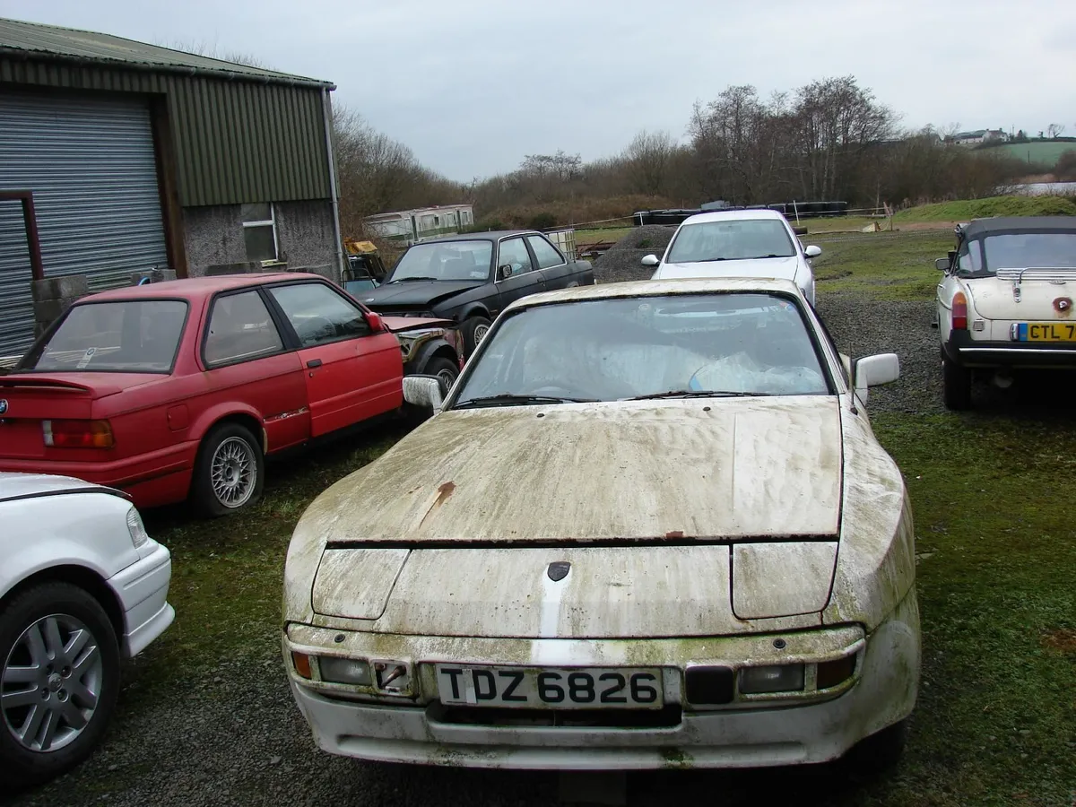 Porsche 944 1985 - Image 1