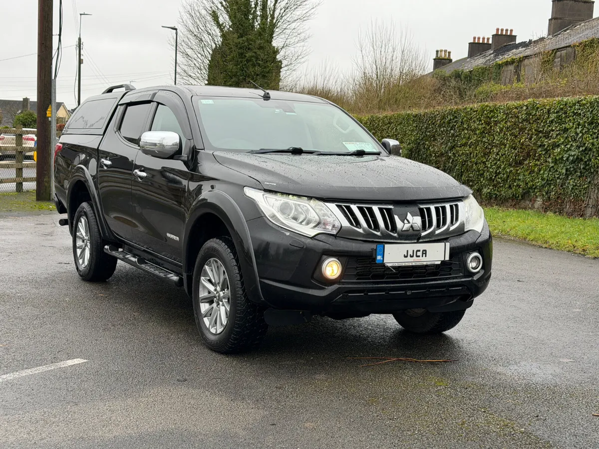 ABSOLUTELY IMMACULATE AND STUNNING 2016 L200 - Image 1