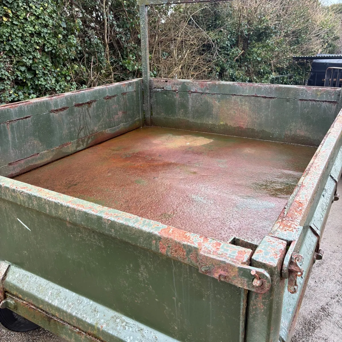 Tractor trailer - Image 2