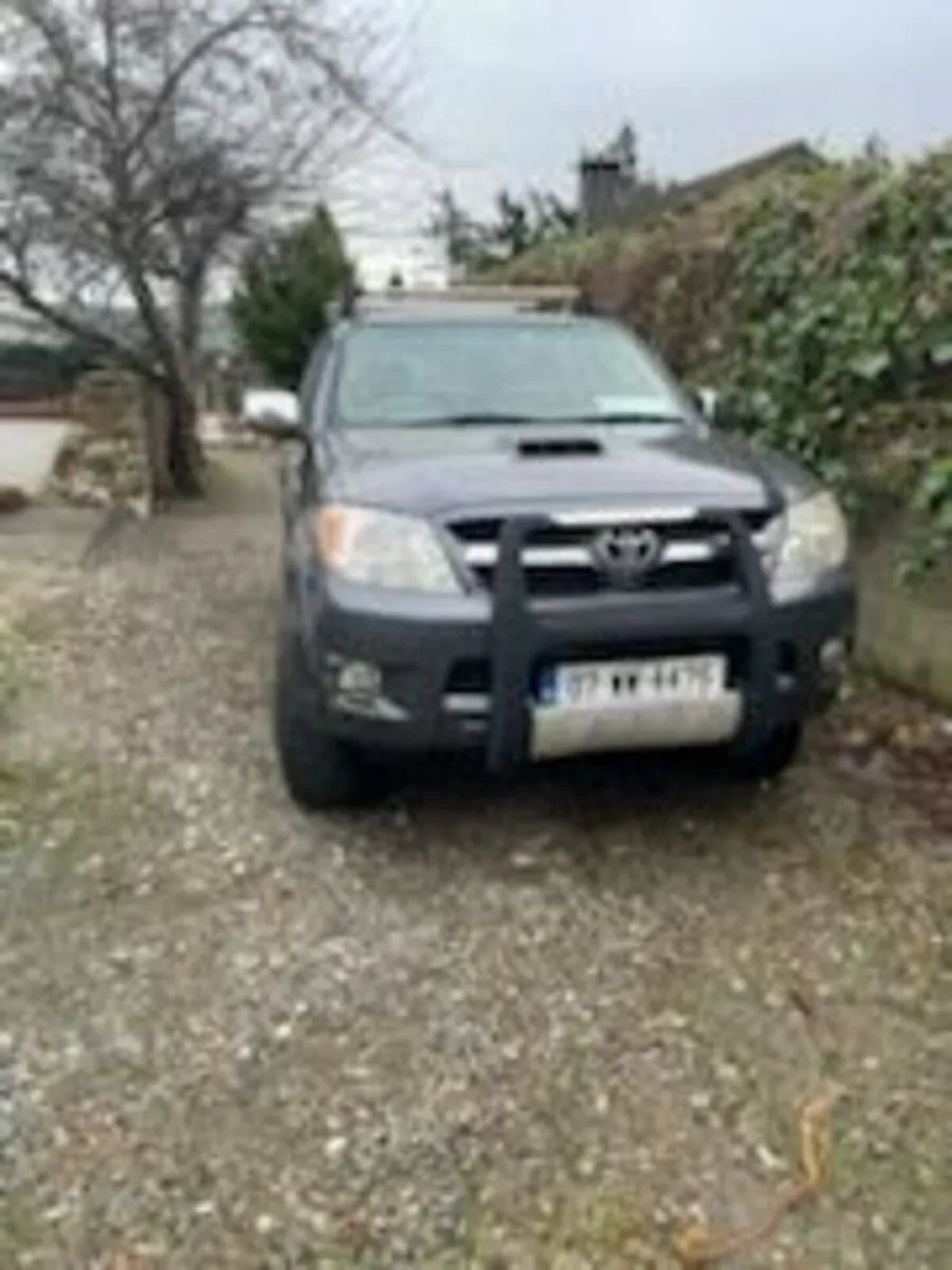Toyota Hilux 2007 - Image 3