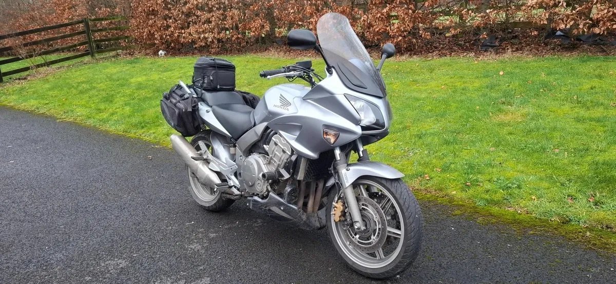 Honda CBF1000 2011 - Image 1