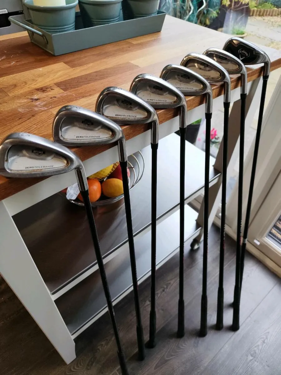 Golf clubs - Image 1