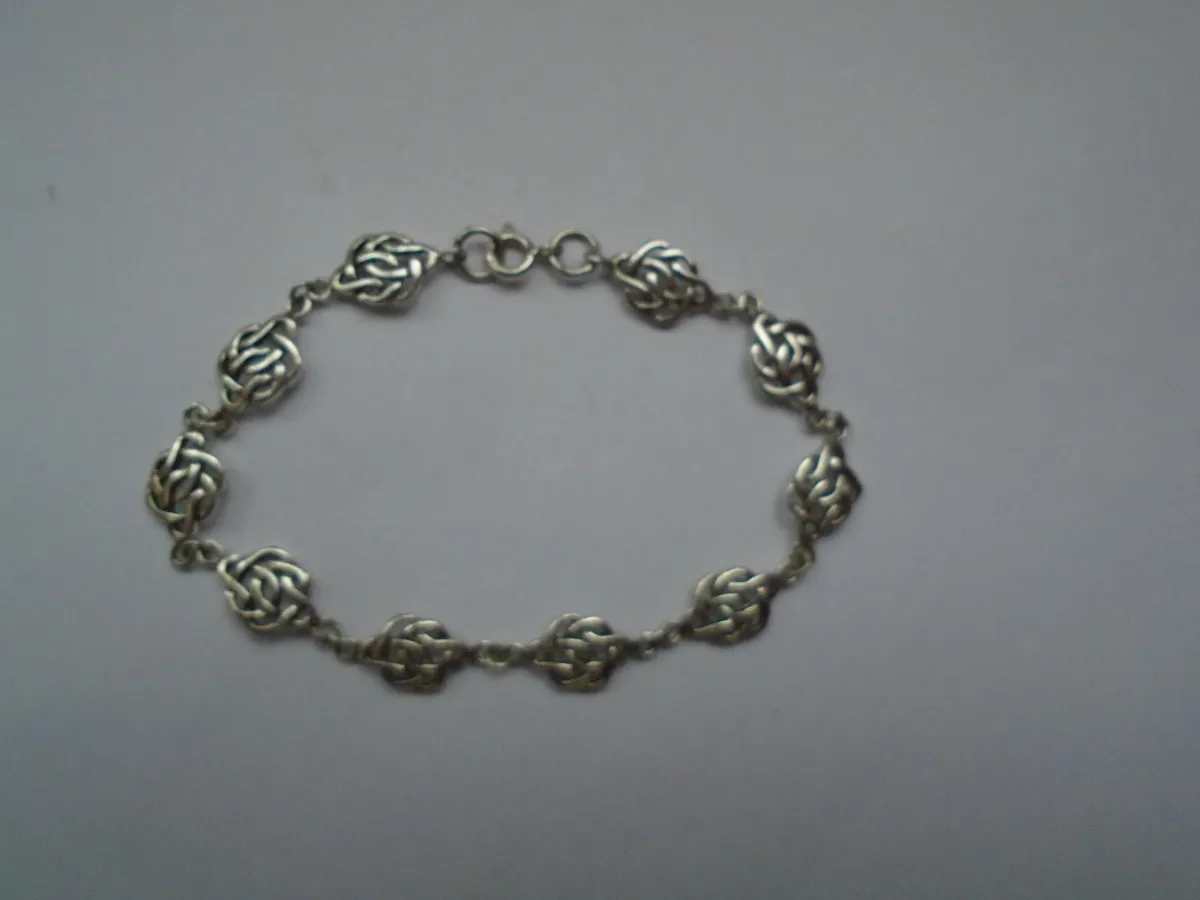 Silver bracelet, Jewellery, Bracelet - Image 4