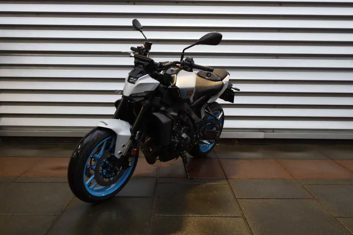 YAMAHA MT-09 Y-AMT *New Arrival* - Image 2