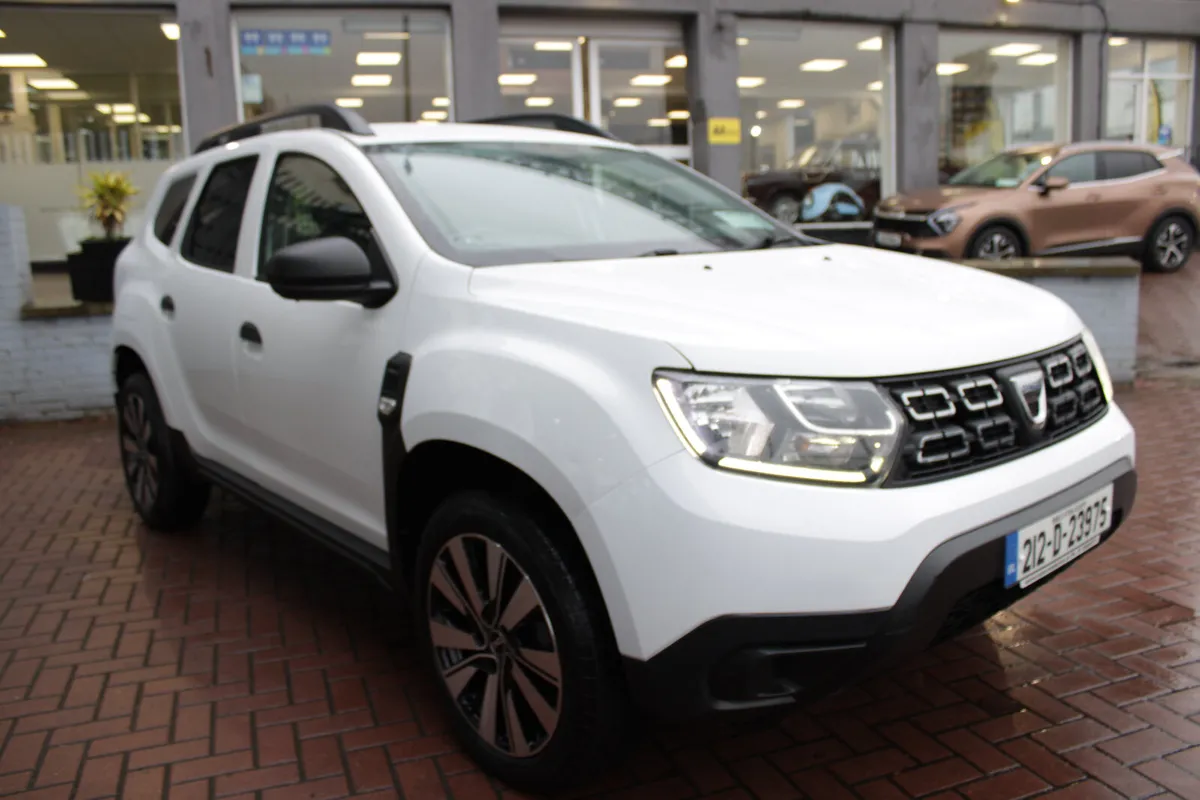 1.5DCI ESSENTIAL BLUE 5DR 2 SEATER COMMERCIAL // 1 - Image 2