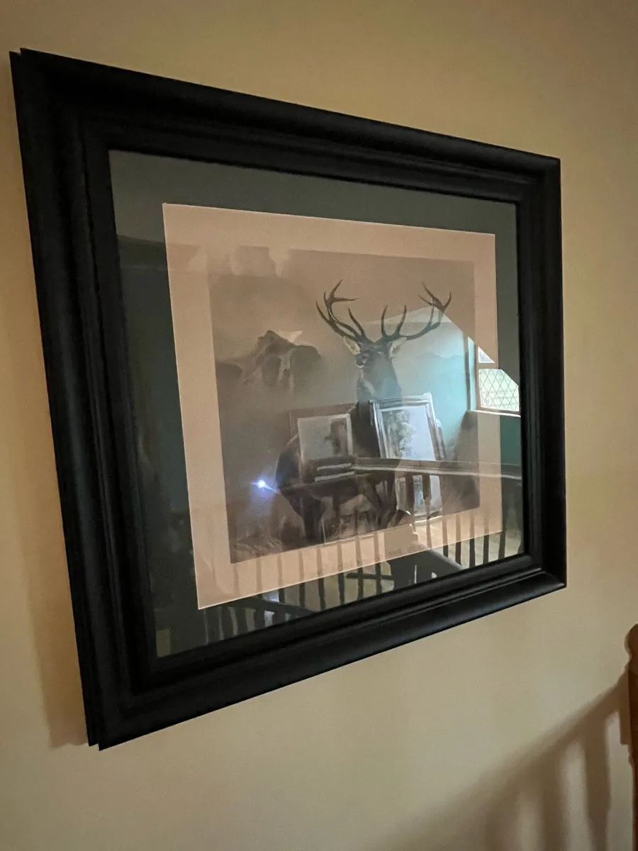 Red stag framed picture - Image 2