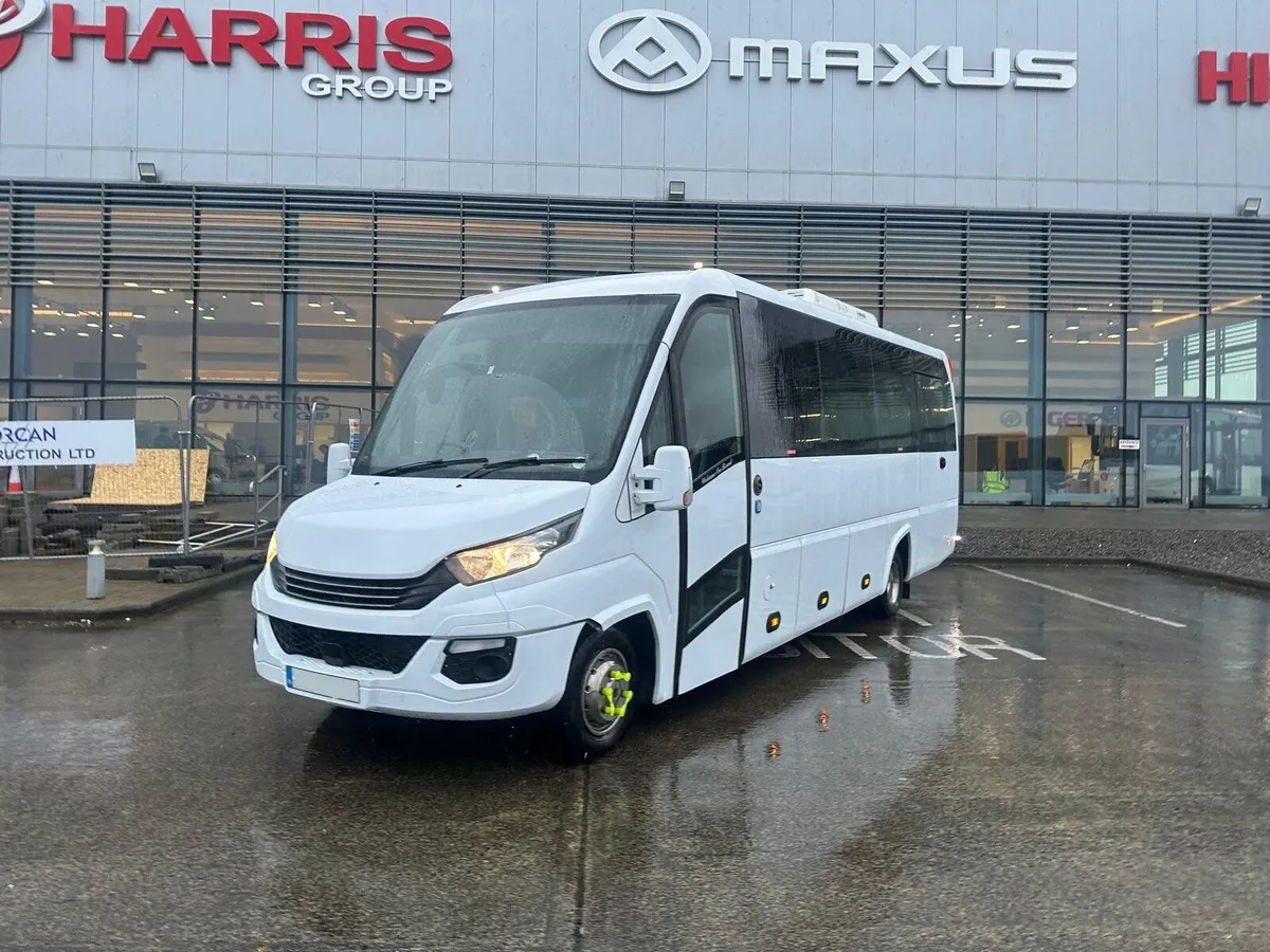 2020 Iveco Crusader 33 + G - Just In - Image 1