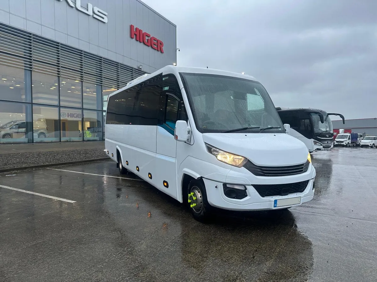 2020 Iveco Crusader 33 + G - Just In - Image 2