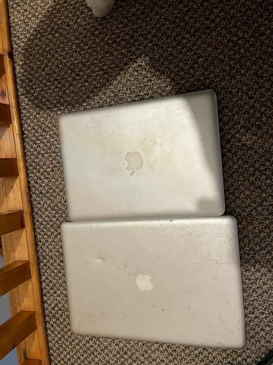 JOBLOT of 40 laptops for parts or repair - Image 3