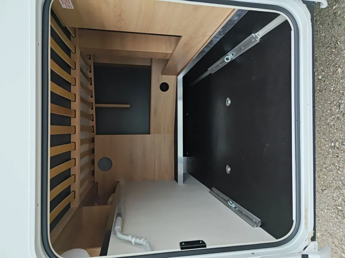 2026 KNAUS L!VE WAVE 650 MF Platinum Selection - Image 4