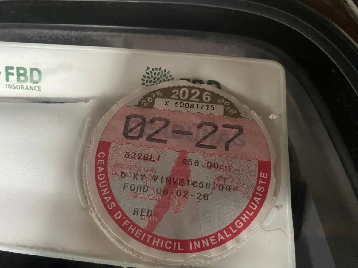 1986 FORD SIERRA 1.6 BURGUNDY NCT EXEMPT TAX 2/27 - Image 2