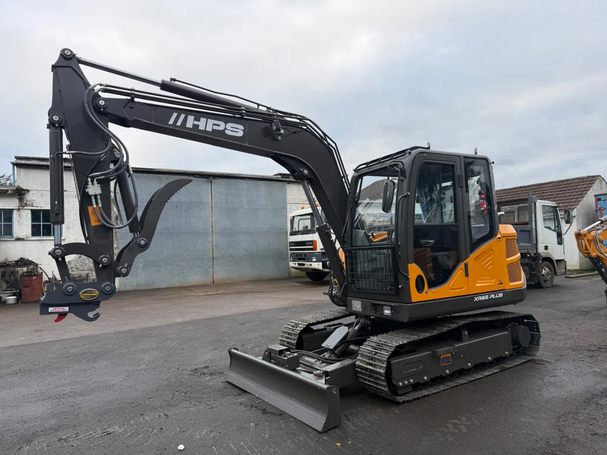 NEW HPS XR65 plus Excavator - Image 1