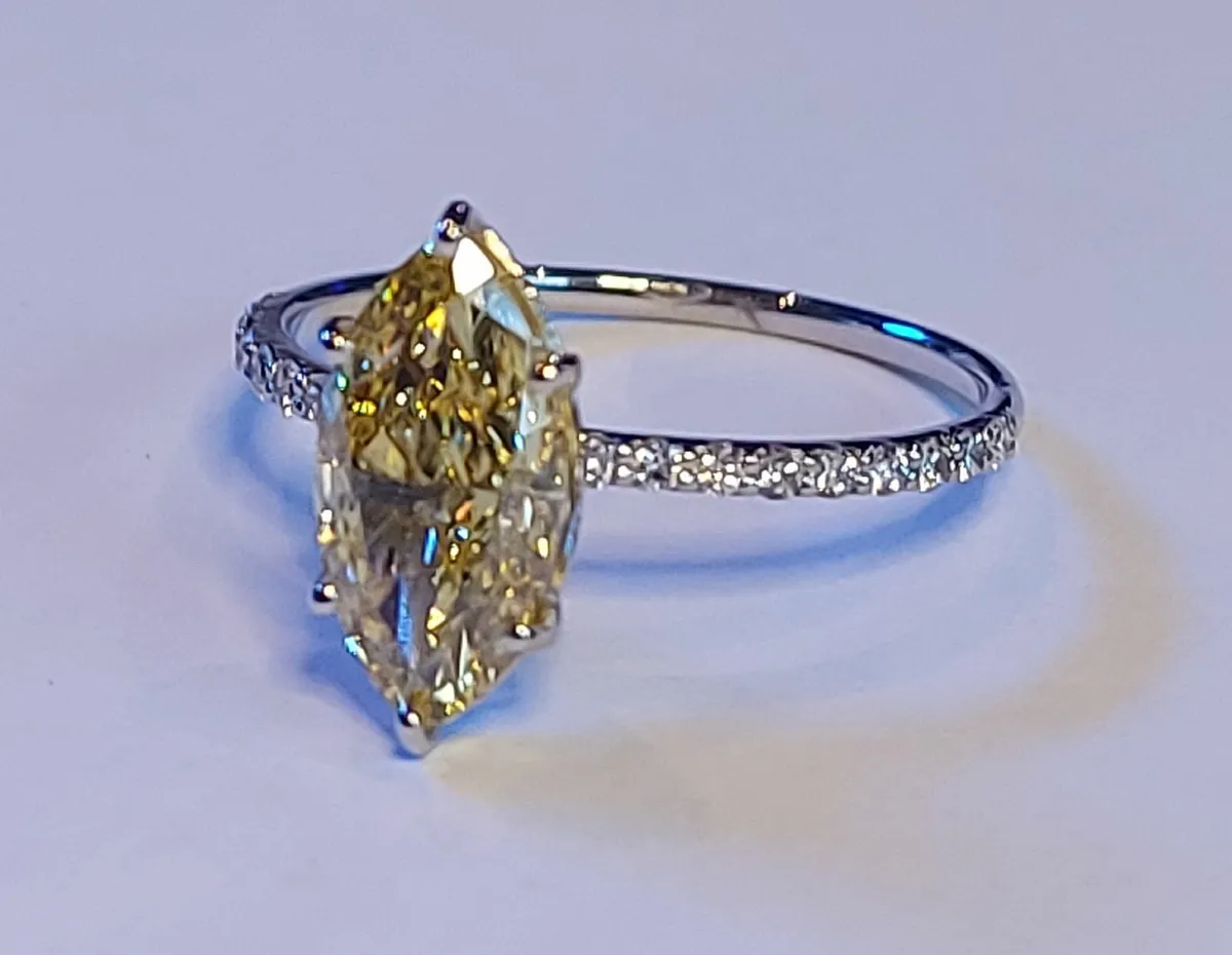 14k Gold ring with 2.29 ct Lab-Grown Diamond IGI - Image 2