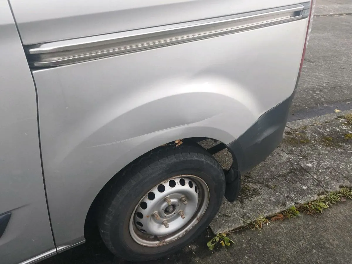 Ford Transit Custom (No VAT) - Image 4