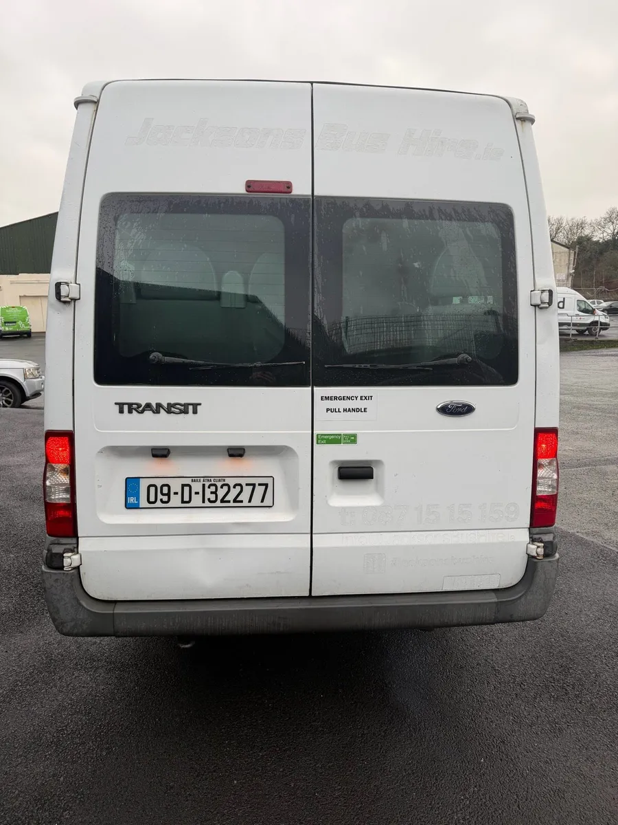 FORD TRANSIT 2009 17 SEATER - Image 3