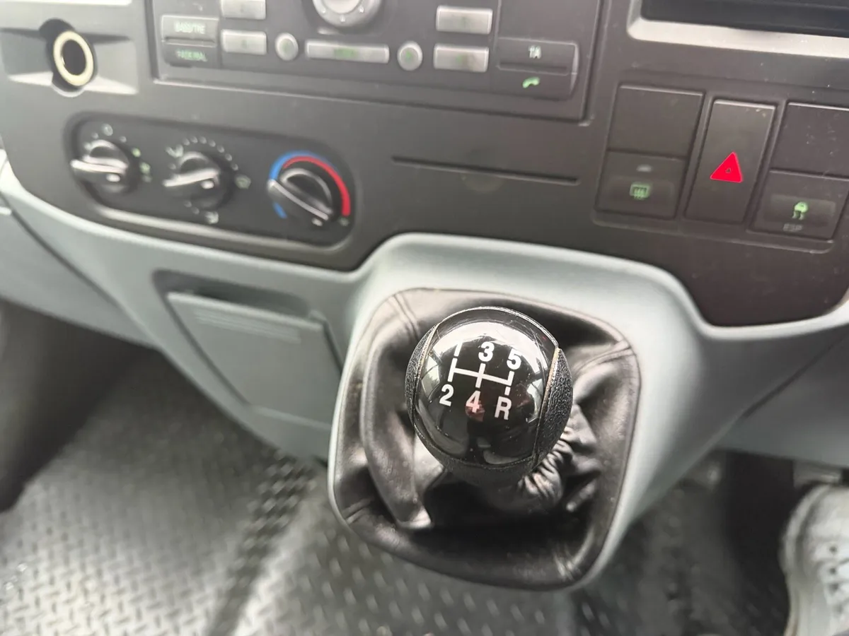 FORD TRANSIT 2009 17 SEATER - Image 3