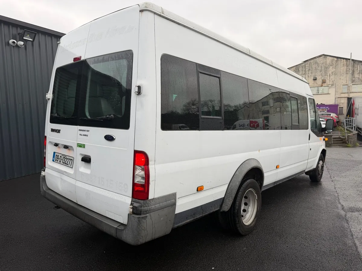 FORD TRANSIT 2009 17 SEATER - Image 4