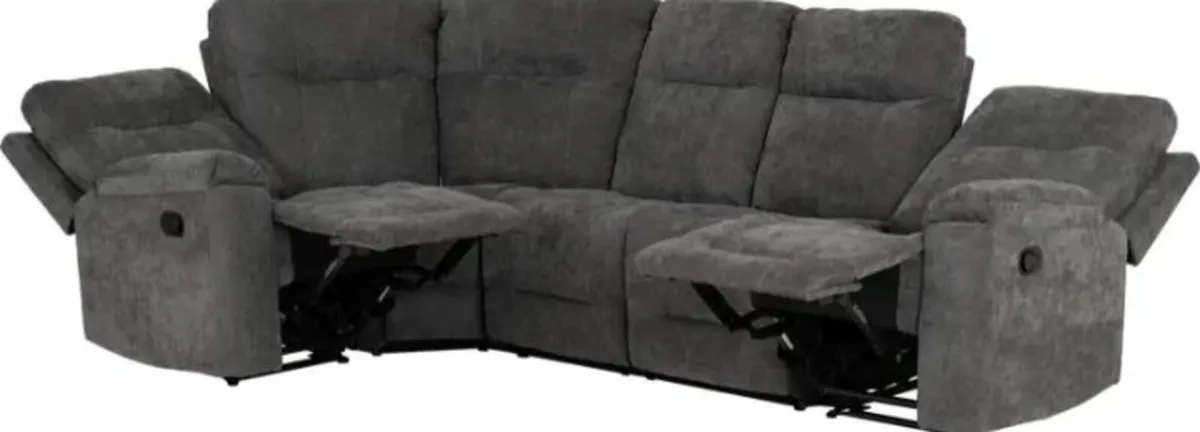 Guildford Corner Sofa. No deposit required ✨ - Image 3