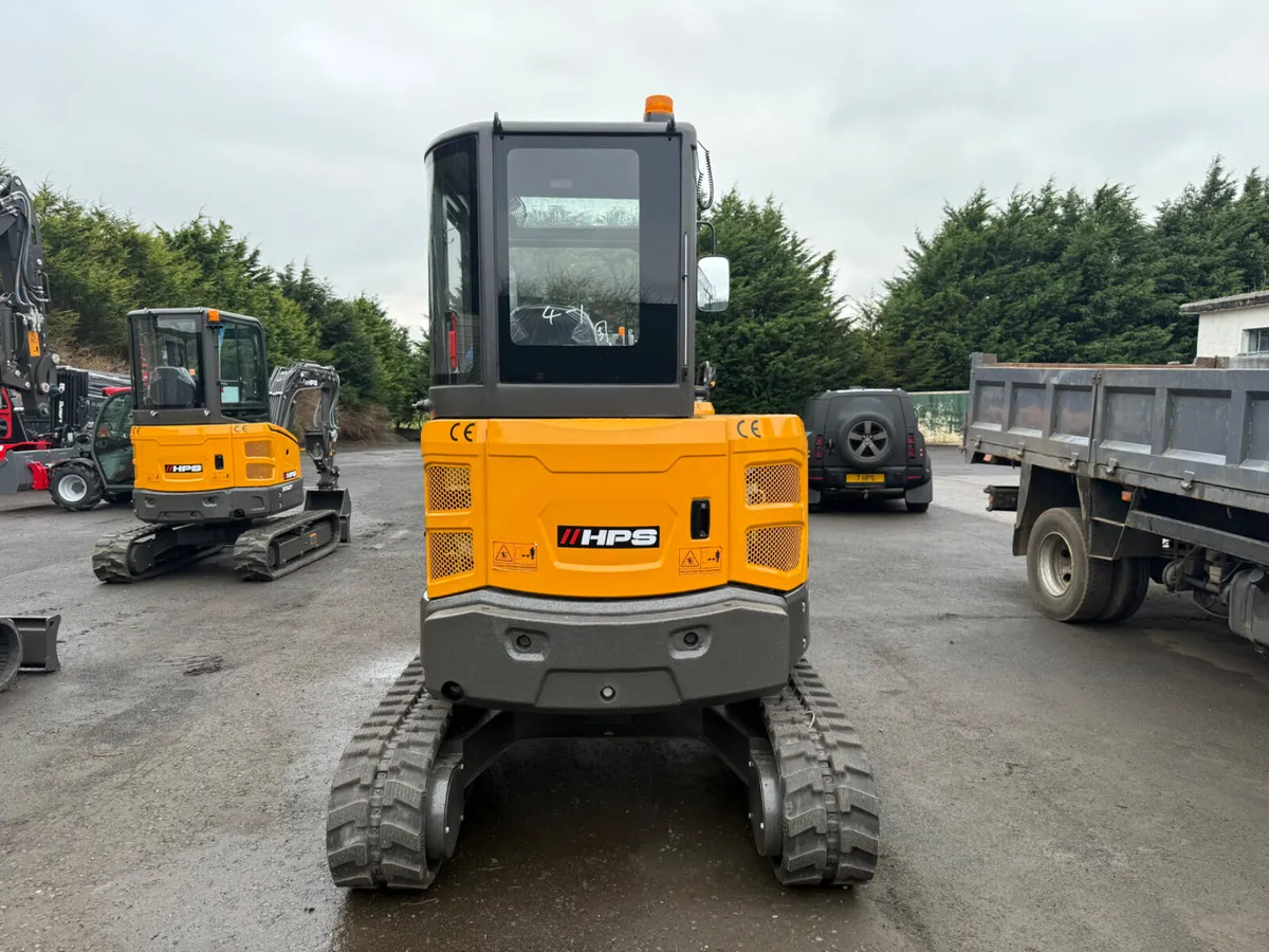 New HPS XR35 Plus Mini Digger - Image 2