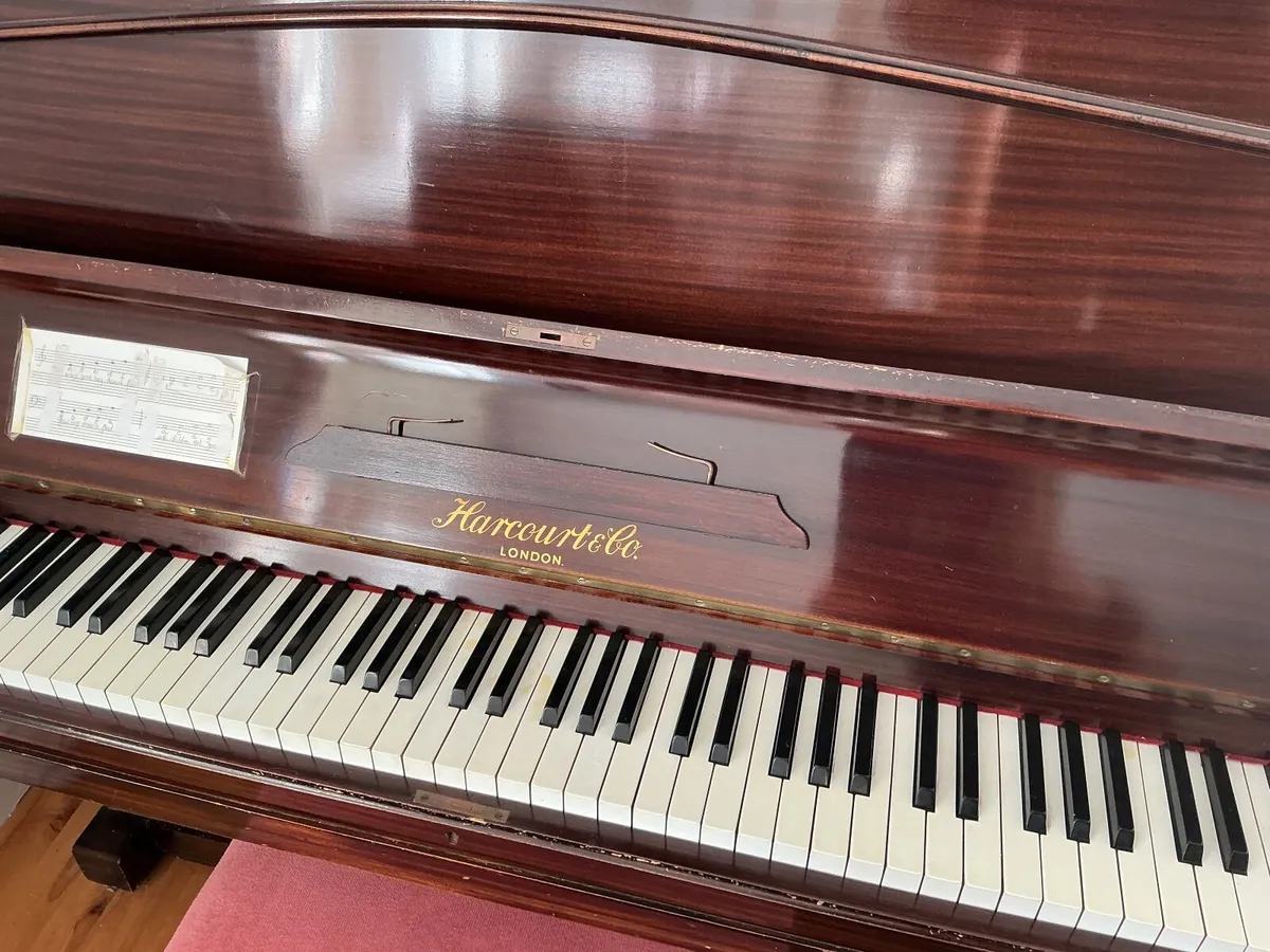 Upright Piano - Image 4