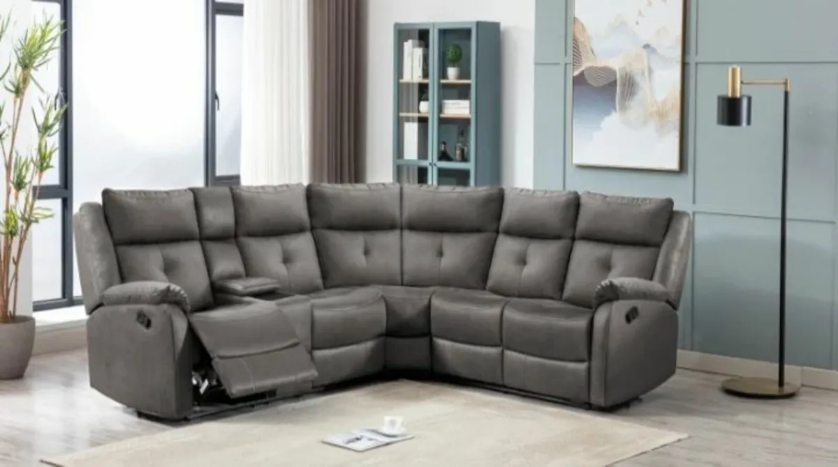 Casey Sectional Corner Suite with Console - Image 2