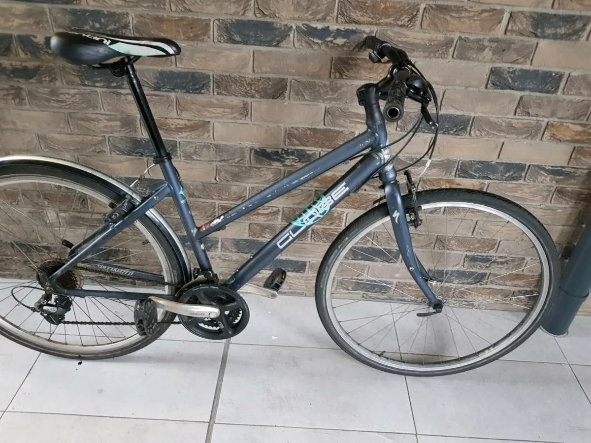 Specialized ladies bike - Image 1