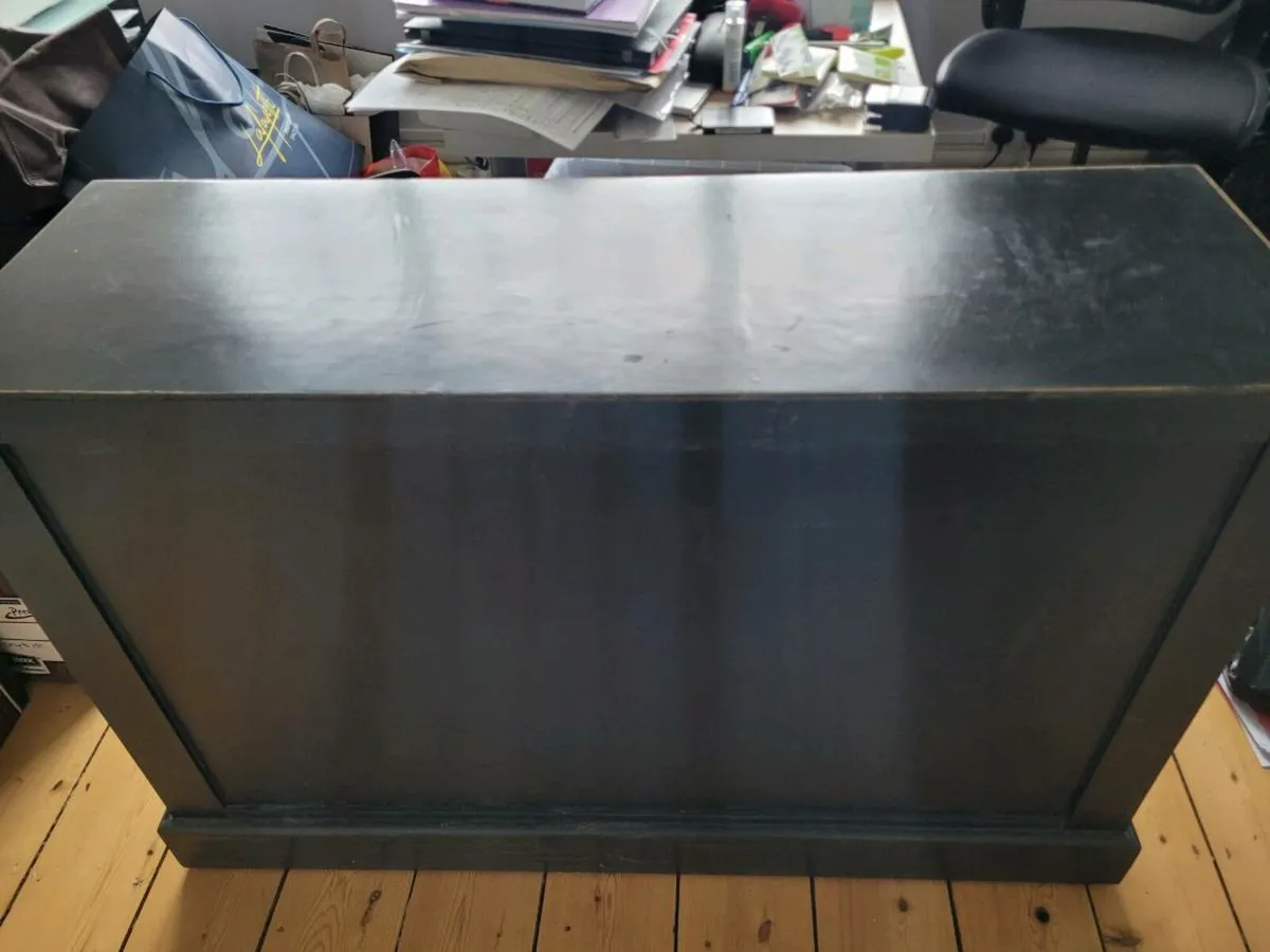 Chinese style 2 door 2 drawer combi chest - Image 3