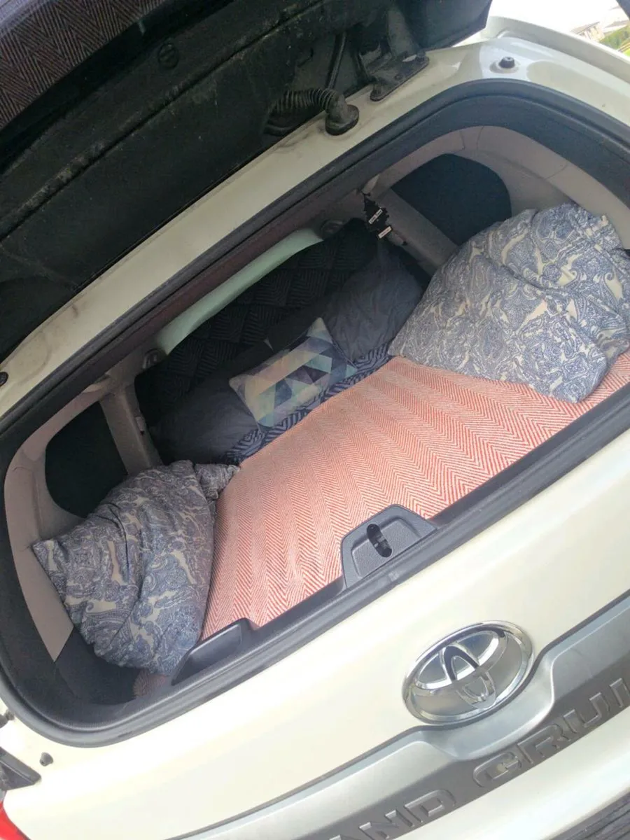 *Read Ad* Toyota Landcruiser LWB Commercial - Image 4