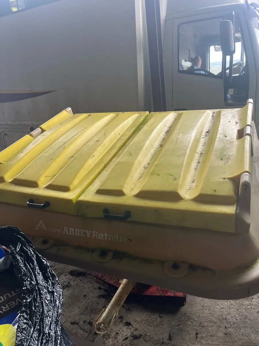 Abbey 1 tonne - Image 2