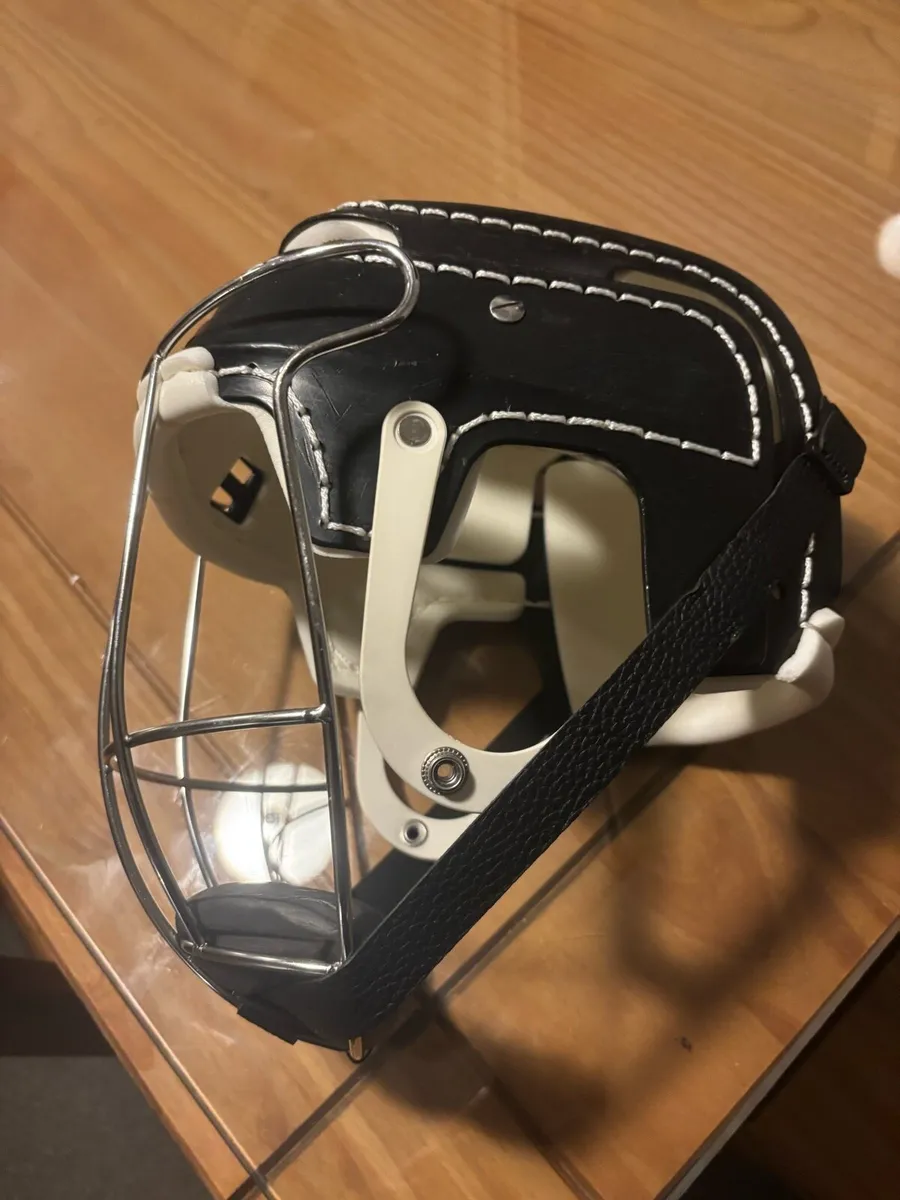 Cooper helmet - Image 3