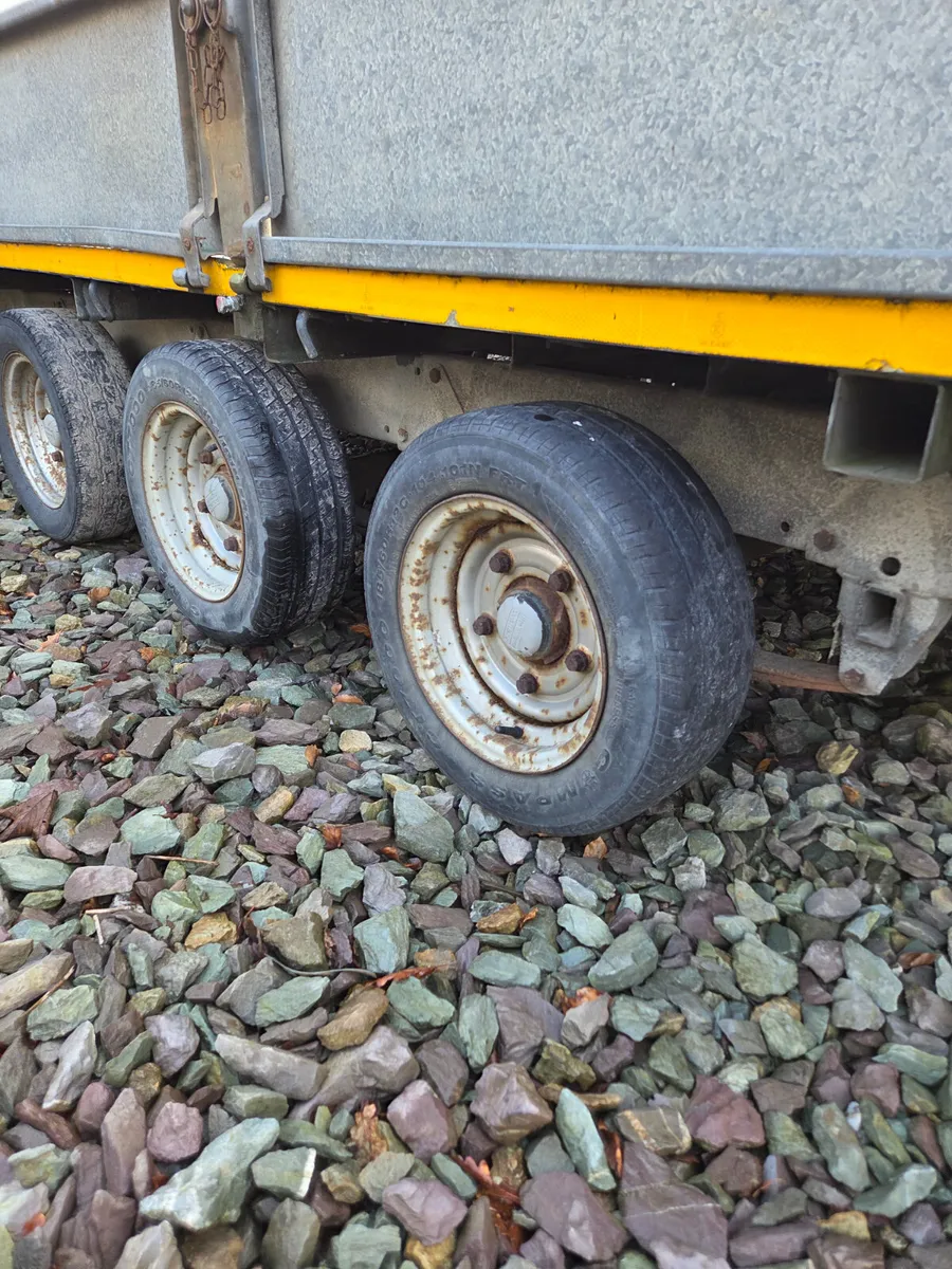 Ivor Williams 14ft flatbed trailer - Image 3