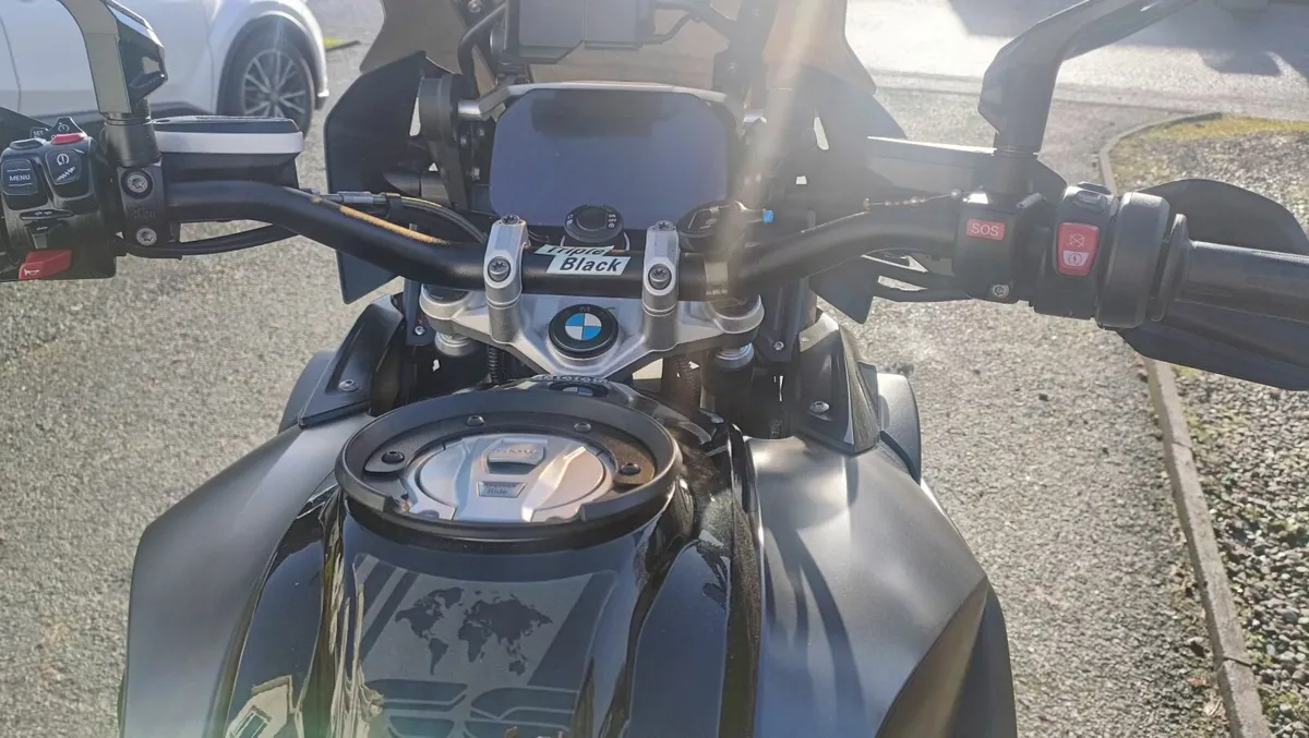 BMW R 1250 GS 2022 - Image 3