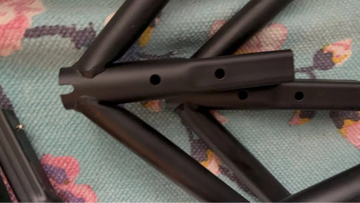 6ft clothes rail - Image 2