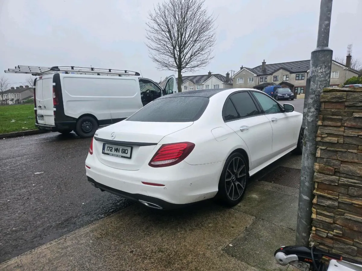 2017 Mercedes E220 New Nct. - Image 3