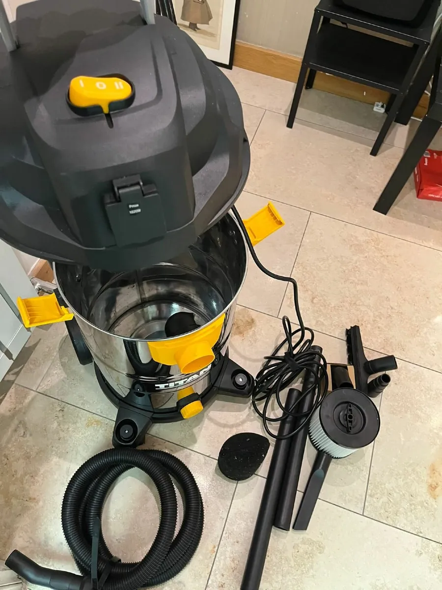 Titan 1500 Wet & Dry Vac - Image 2