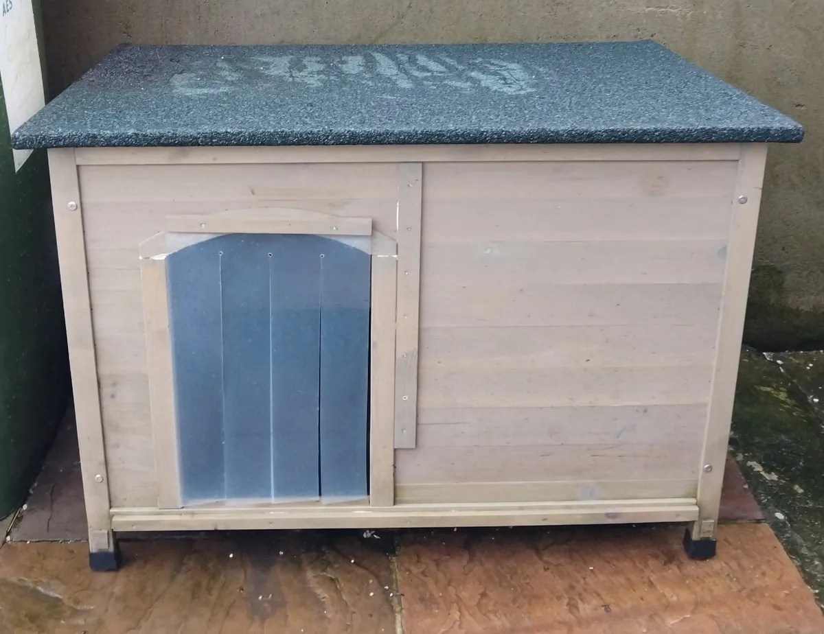 Dog kennel - Image 1