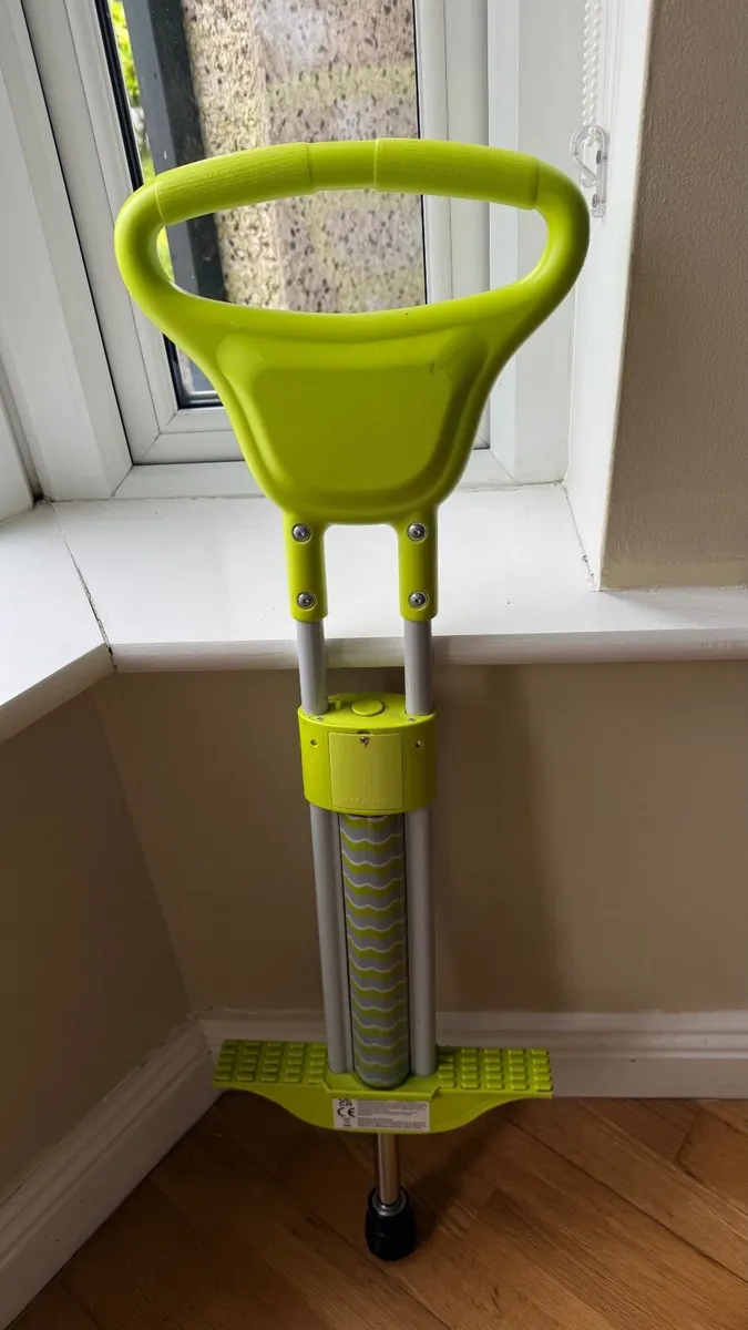Kids Pogo Stick with Light-Up Effect – Crane - Image 2
