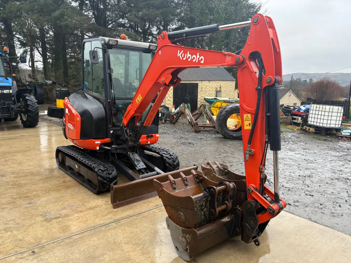 2019 Kubota KX030-4 2800hrs - Image 4