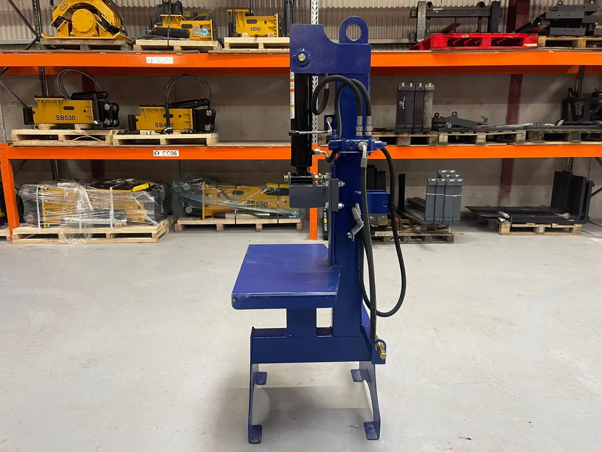 Log Splitter for Tractor hydraulic operation - Image 1