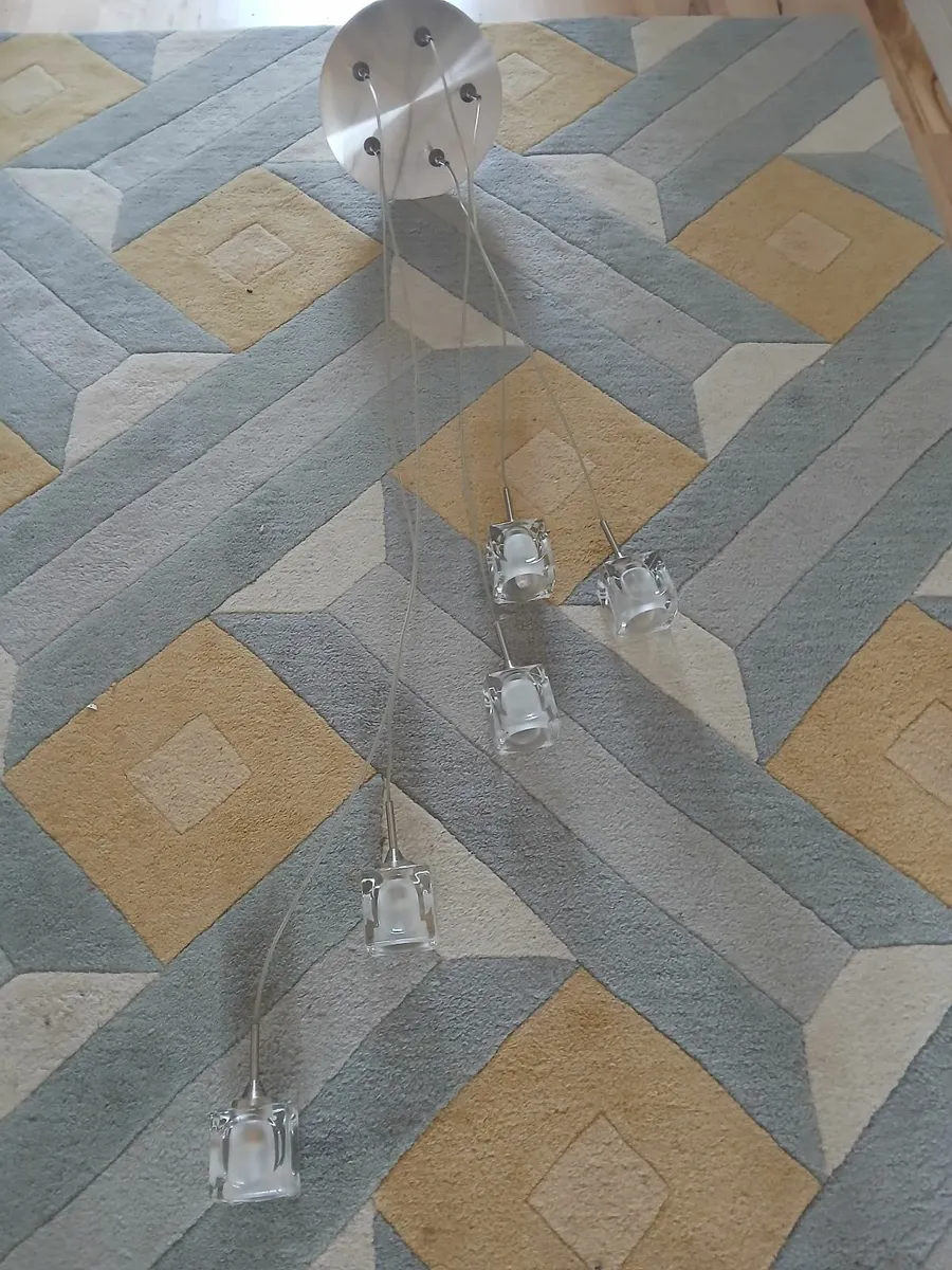 5 pendant light fitting - Image 1